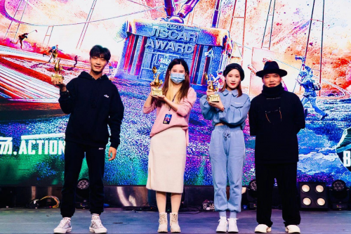 PUBG鸡斯卡2020年度盛典上海开幕 腾讯网游加速器荣获“最佳游戏工具奖”